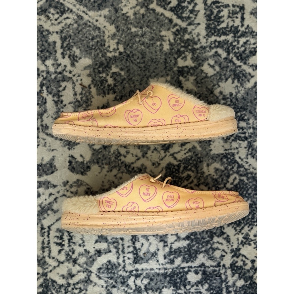 HEY DUDE Wendy Slip X Sweethearts Comfort Pink Mules Shoes RARE Women's Size 9 - Picture 9 of 11